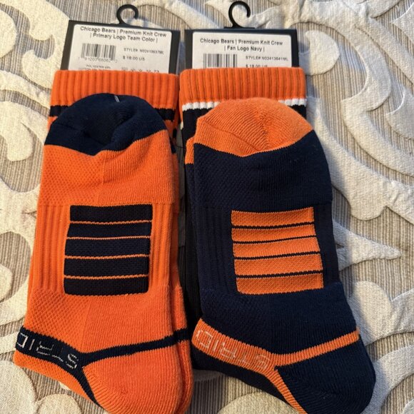 Lot of 2 Strideline Crew Socks Chicago Bears NEW Mens M/L Size 8-12 NFL Football - Picture 3 of 4